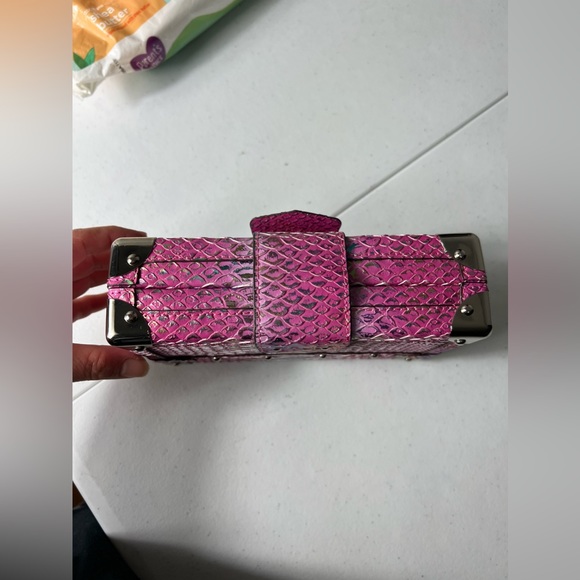 Chris Davis clutch crossbody purse - Picture 14 of 16